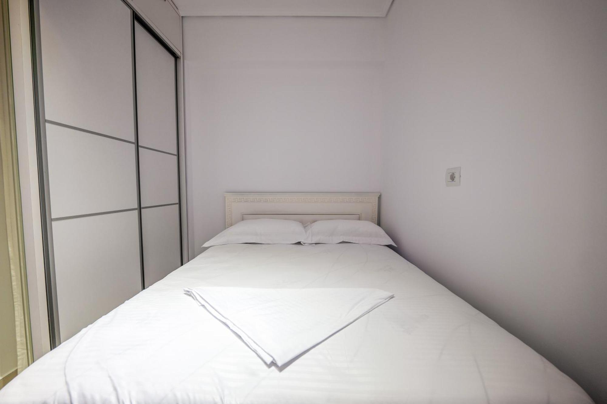 Mato Luxury Apartments Sarande Exterior photo